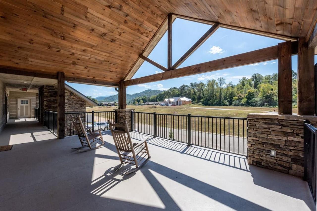Modern Cades Cove Condo W Community Pool Townsend Exterior foto